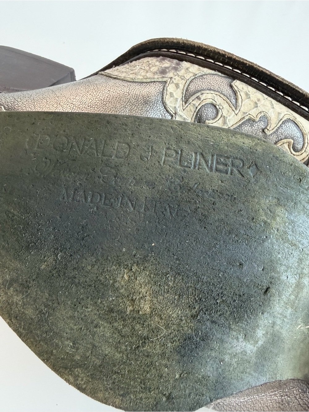 Donald J. Pliner Western Couture Collection Mule Metallic Gray Snakeskin 8M Y2K - Picture 17 of 17